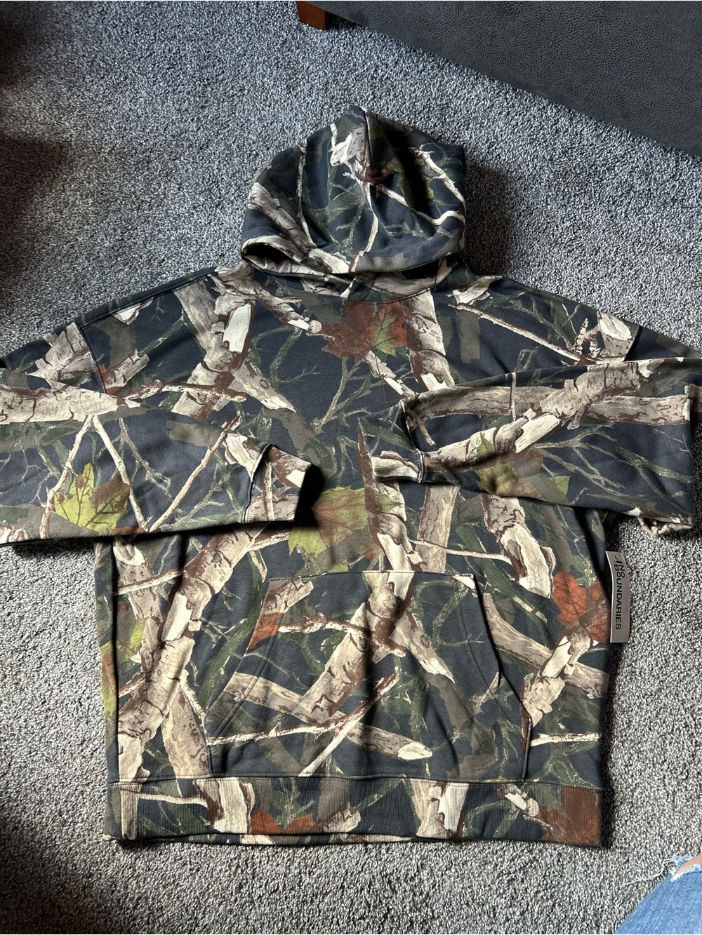 No Boundaries unisex Realtree-Style Camo Hooded Pullover
